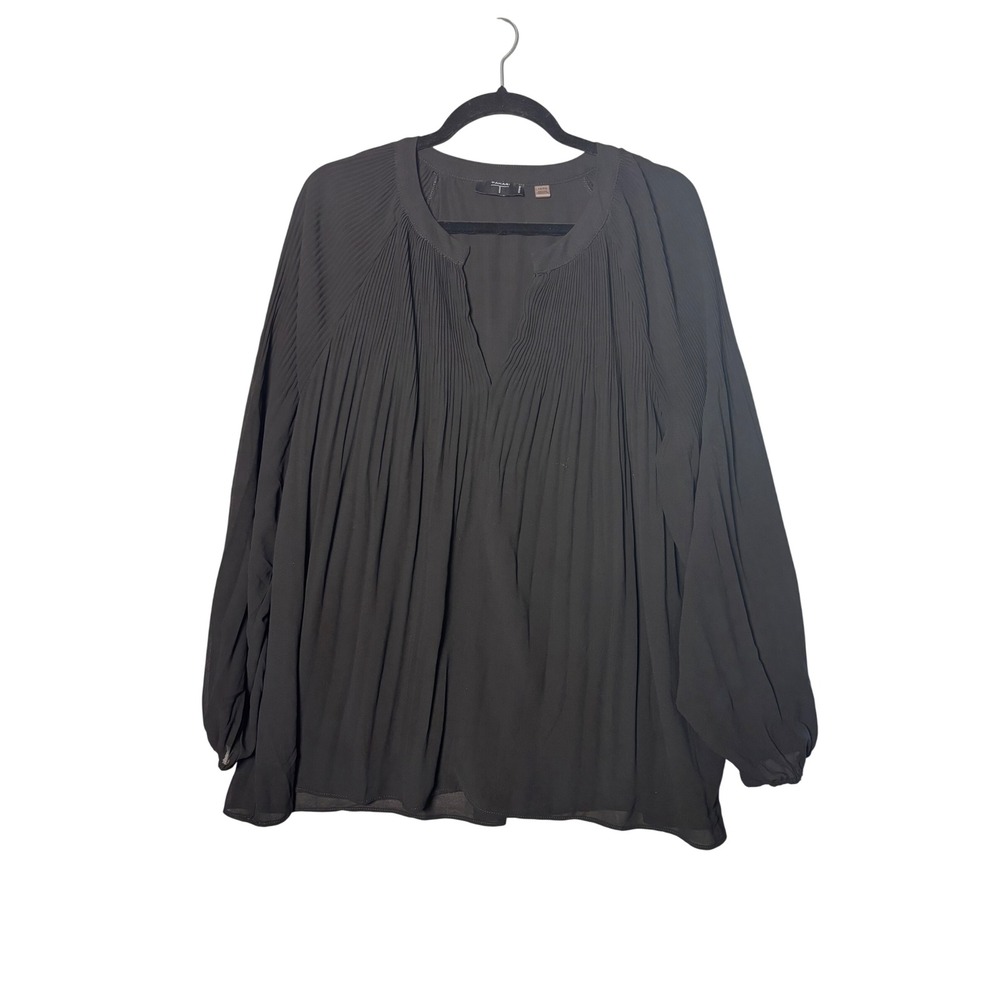 T Tahari Woman Blouse 1X Black Pleated Chiffon Balloon Sleeve Split Neck Elegant